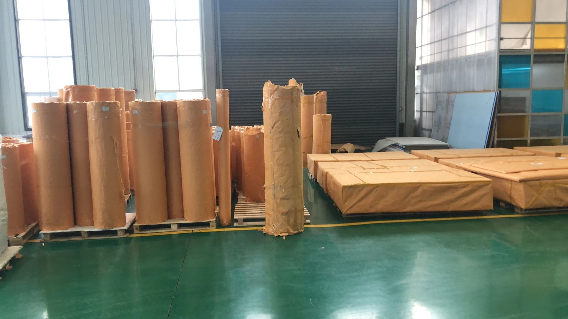 Πώς να αποθηκεύσετε και να μεταφέρετε το PC Hollow Sheet;